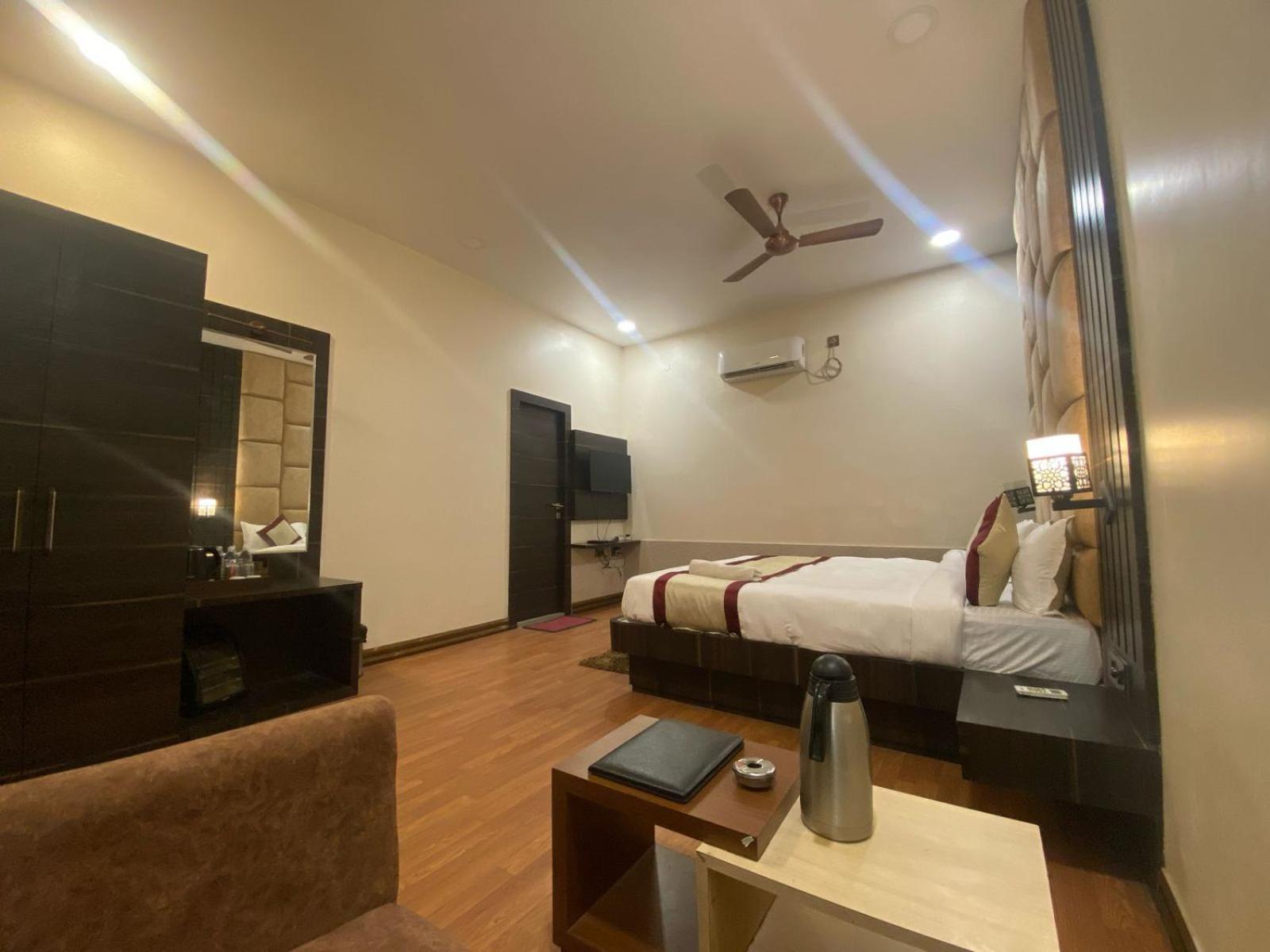 Hotel New Grand Deoghar Exterior foto